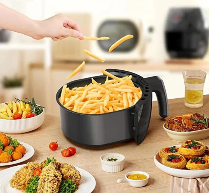 Ce este air fryer: beneficii, riscuri si cat este de sanatos